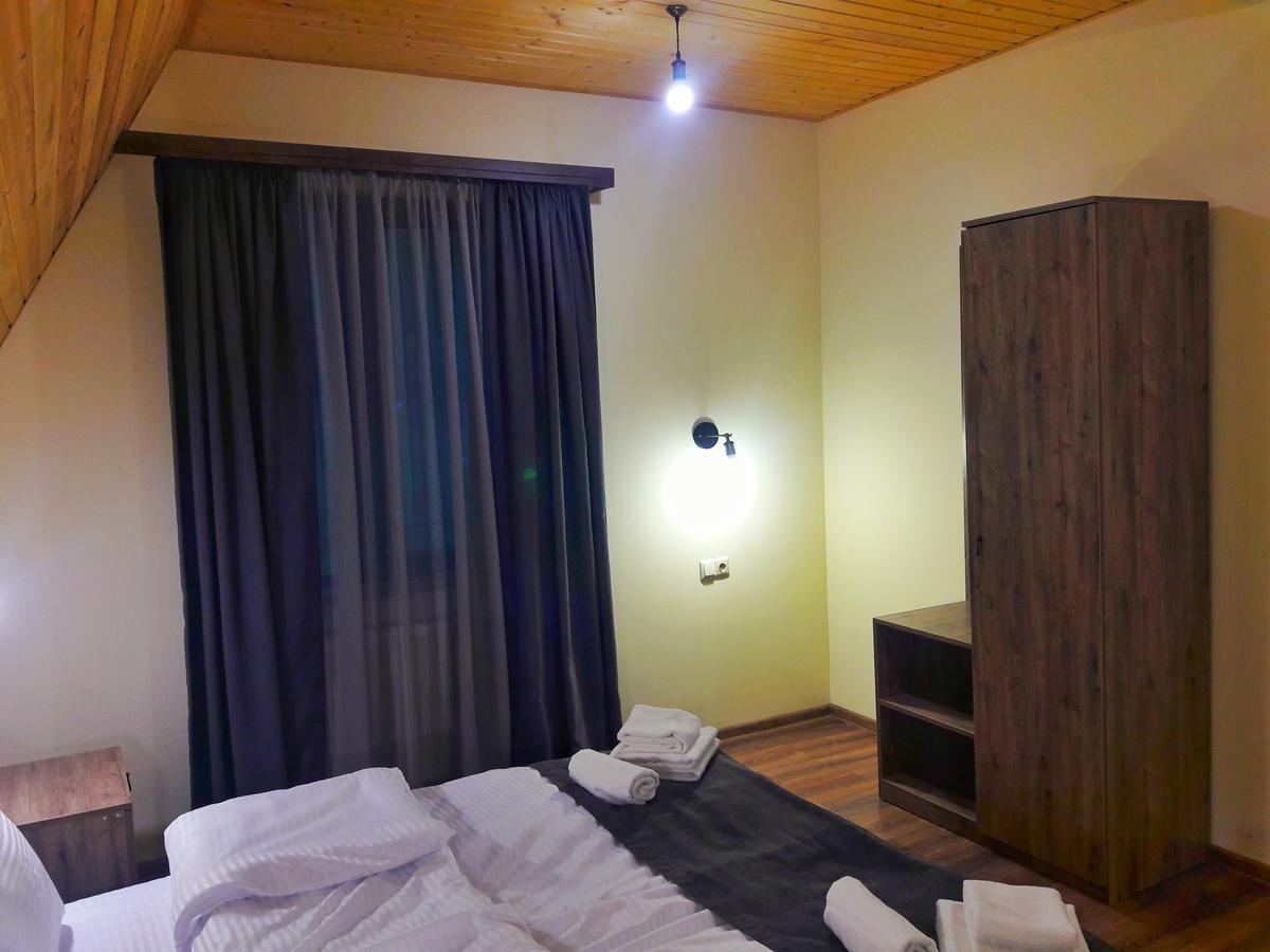 Hotel Twins Achkhoti Kasbegi Buitenkant foto