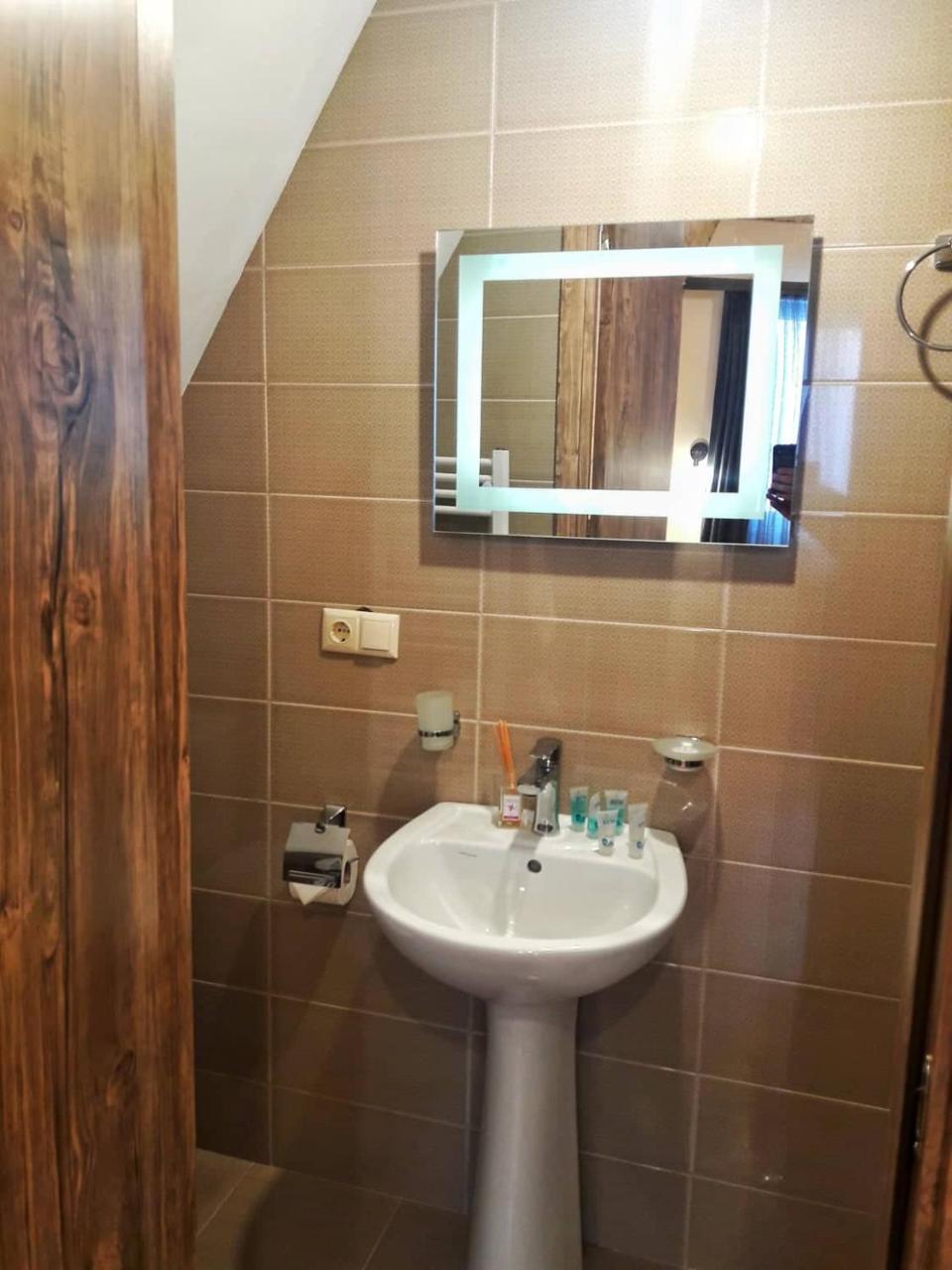 Hotel Twins Achkhoti Kasbegi Buitenkant foto