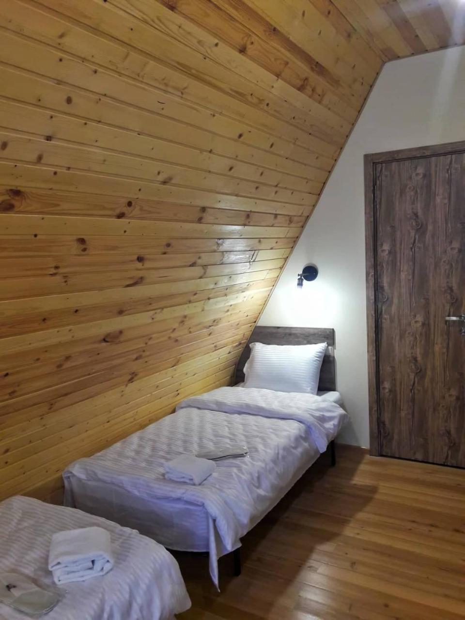 Hotel Twins Achkhoti Kasbegi Buitenkant foto