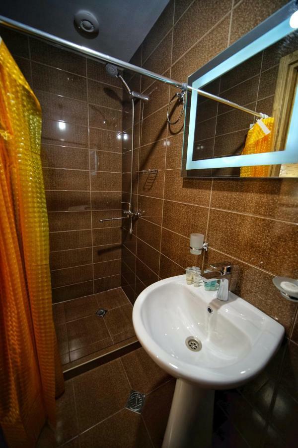 Hotel Twins Achkhoti Kasbegi Buitenkant foto